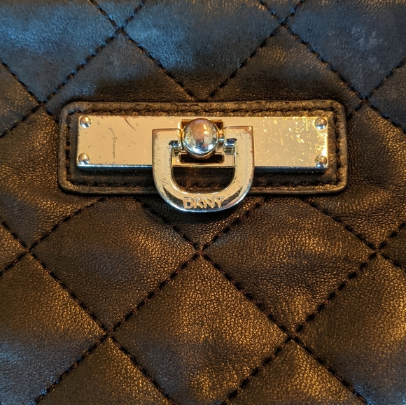 DKNY Bag - Picture 4 of 8